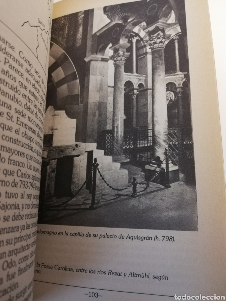 Libros de segunda mano: CARLOMAGNO (WOLFGANG BRAUNFELS) - Foto 8