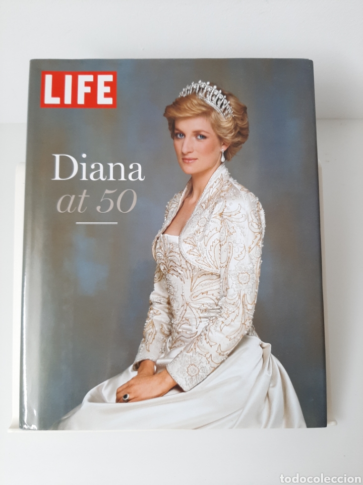 Libros de segunda mano: Diana at 50.