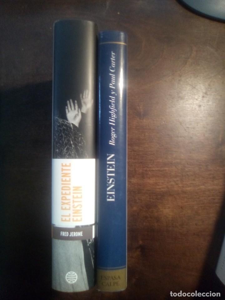 Libros de segunda mano: 2 libros de Einstein. Fred Jerome. El expediente Einstein. Highfield. Las vidas privadas de Einstein - Foto 1