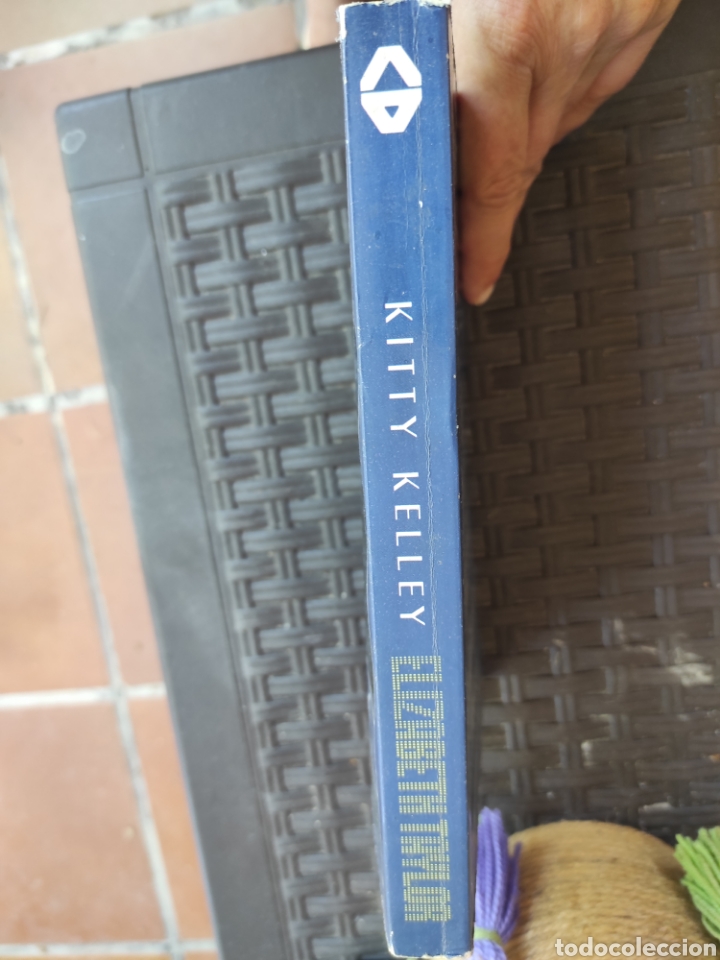 Libros de segunda mano: Elizabeth Taylor. La &uacute;ltima estrella - Foto 2