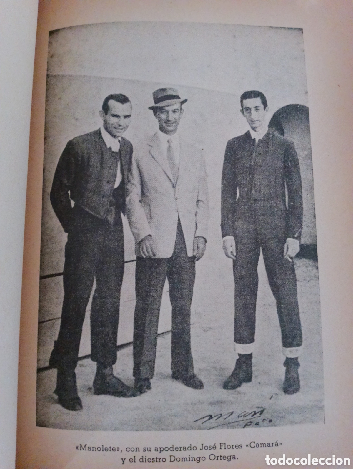Libros de segunda mano: Dos Antiguos Libros Manolete. - Foto 12