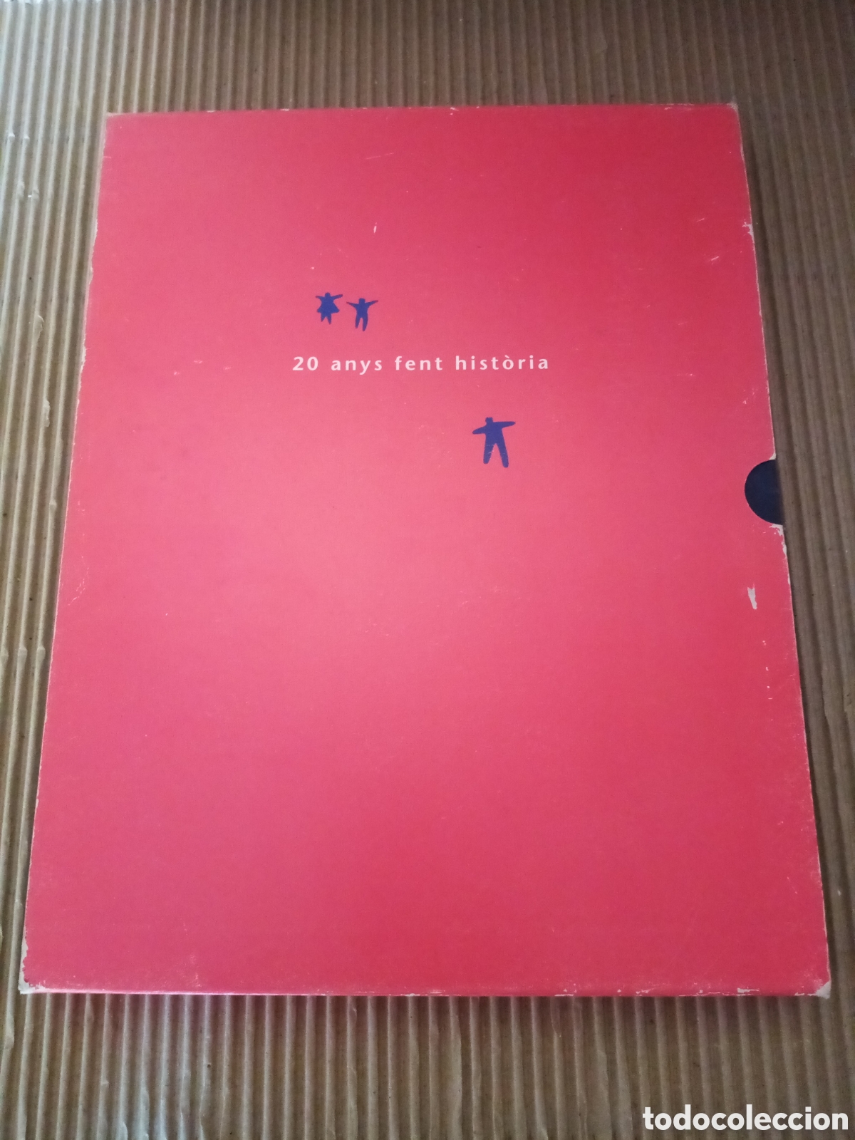 Libri di seconda mano: 20 anys fent hist&ograve;ria. Consum 20 a&ntilde;os -1975-1995-