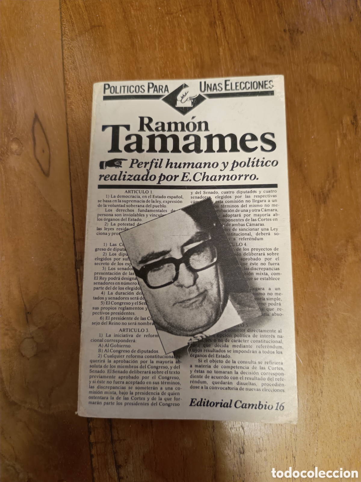 Libros de segunda mano: Ram&oacute;n Tamames libro tapa blanda - Foto 1