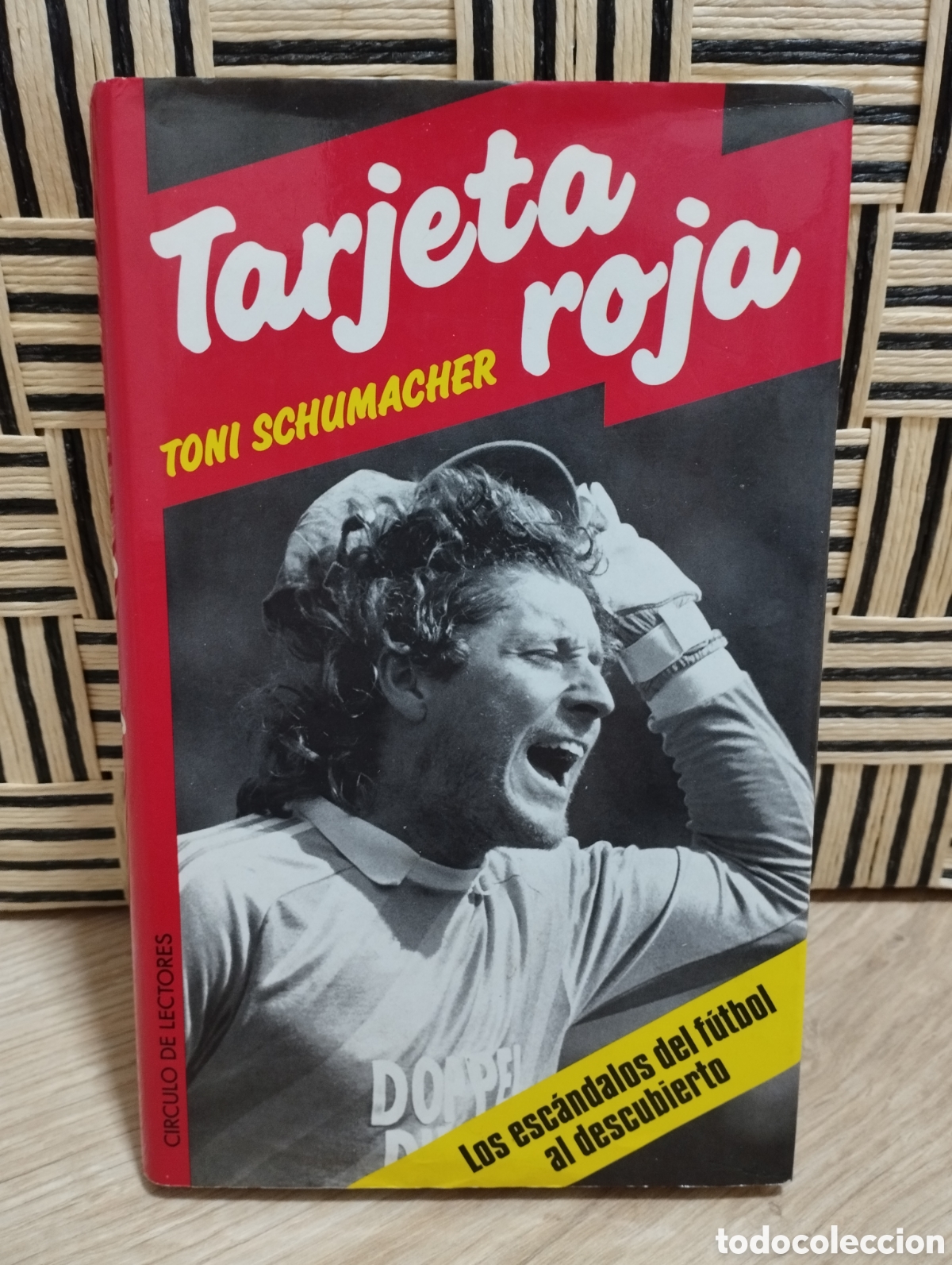Libros de segunda mano: &rdquo;Tarjeta roja&rdquo; Toni Schumacher - Foto 1