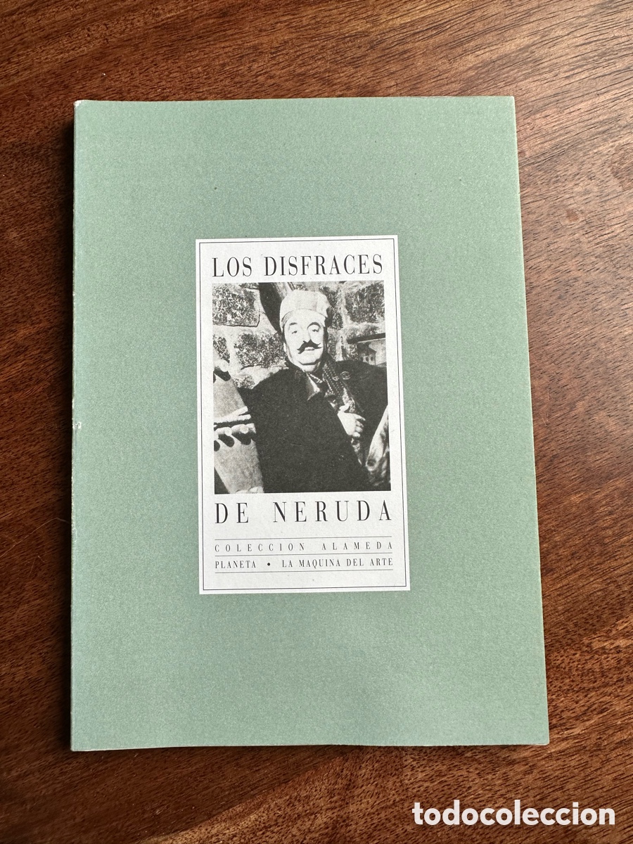 Libros de segunda mano: Los disfraces de Neruda - Foto 1