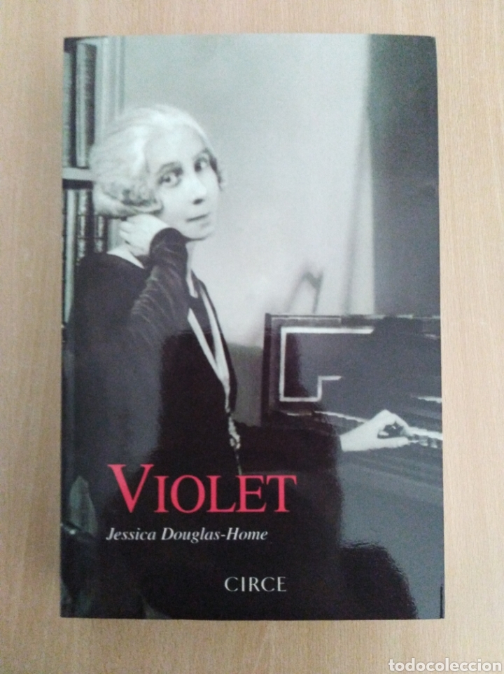 Libros de segunda mano: VIOLET. Jessica Douglas-Home - Foto 1