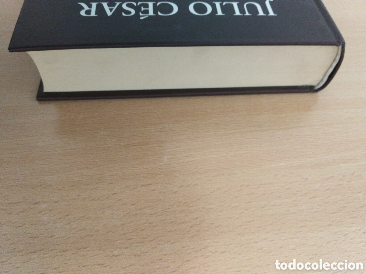 Libros de segunda mano: JULIO C&Eacute;SAR. Luciano Canfora - Foto 3