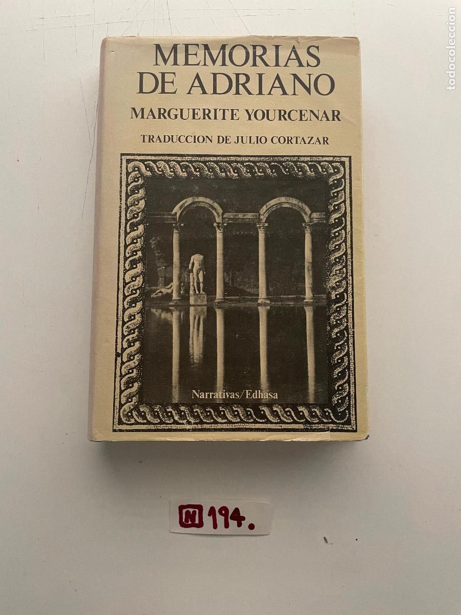 Libros de segunda mano: Libro: memorias de Adriano - Foto 1