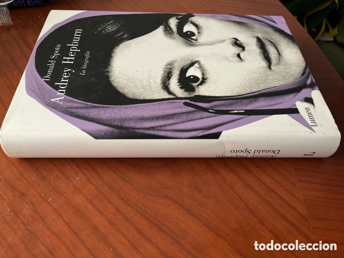 Libros de segunda mano: Audrey Hepburn biograf&iacute;a - Foto 2