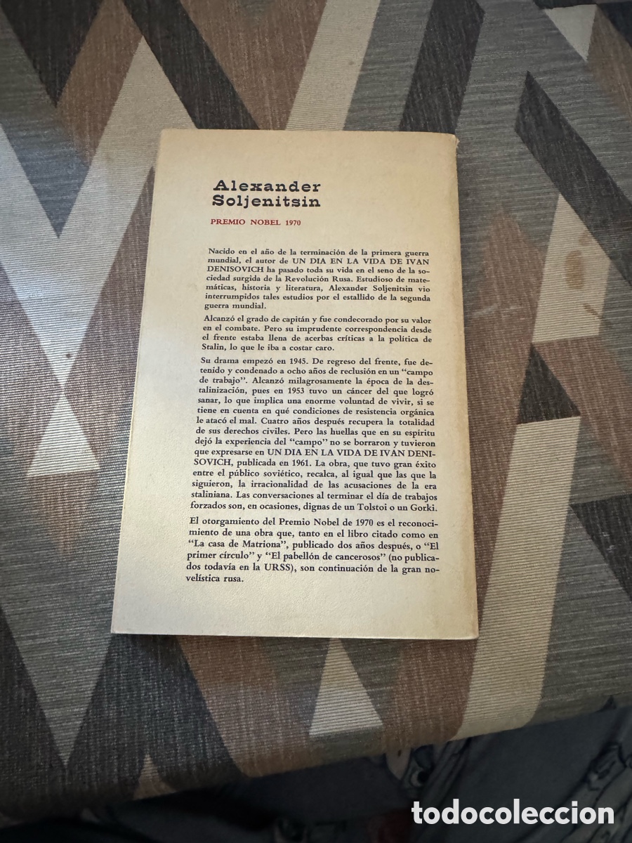 Libros de segunda mano: Un d&iacute;a en la vida de Iv&aacute;n Denisovich - Foto 3