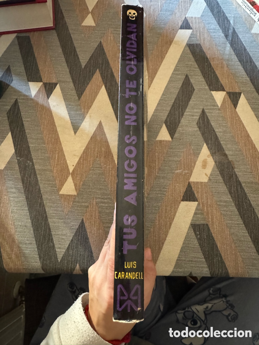 Libros de segunda mano: Tus amigos no te olvidan - Foto 2