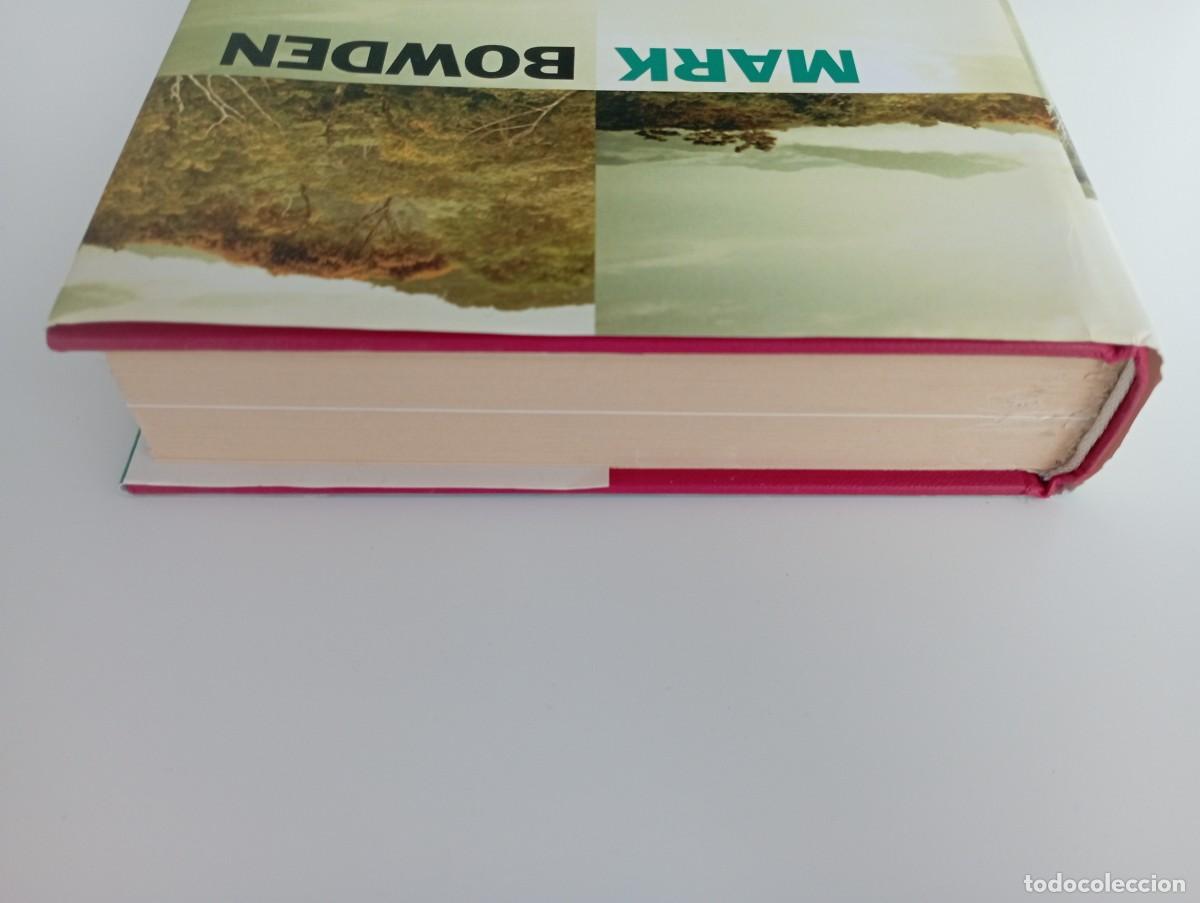 Libros de segunda mano: Matar a Pablo Escobar, Mark Bowden. RBA. - Foto 4