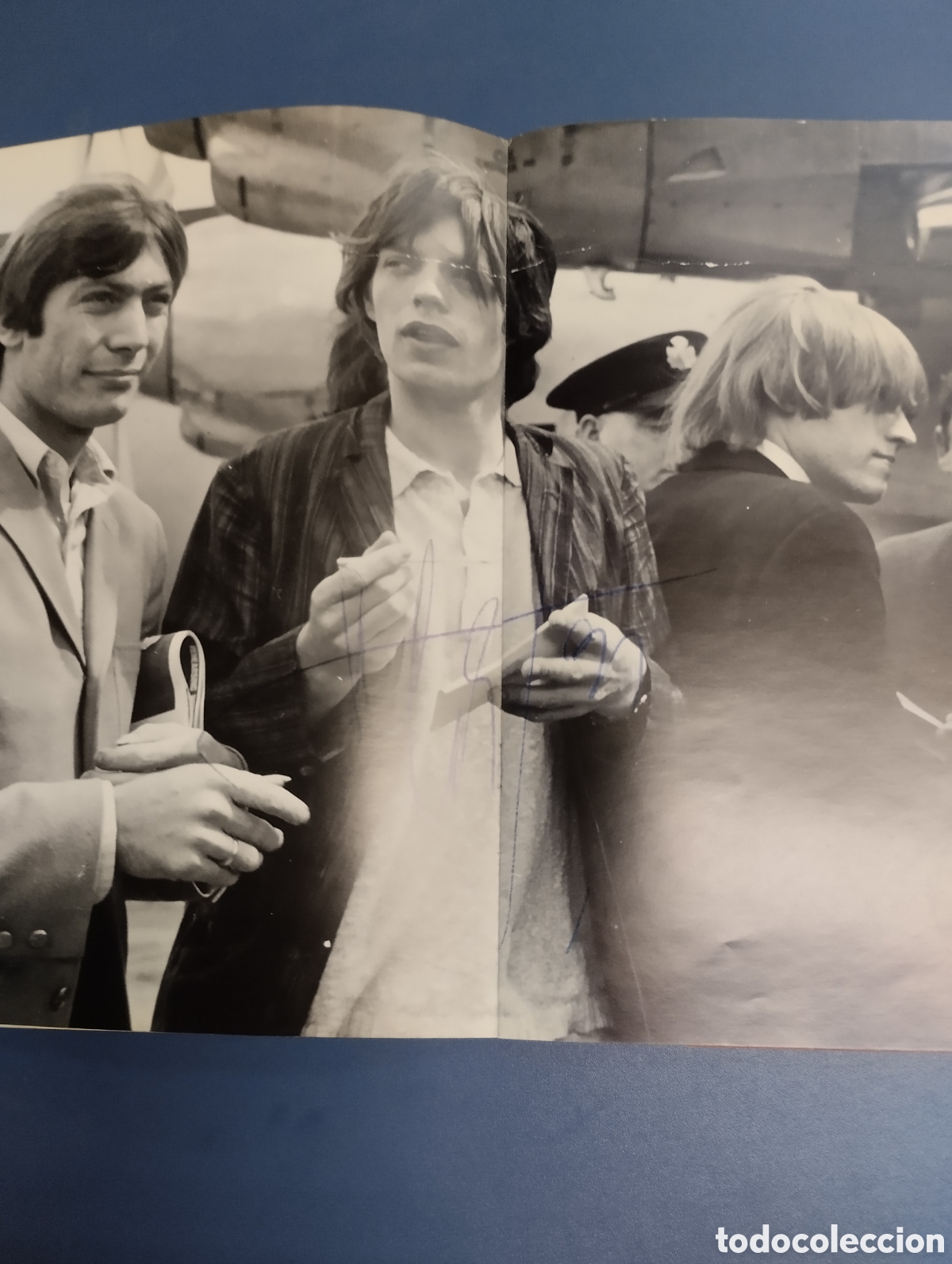 Libros de segunda mano: According to The Rolling Stones. - Foto 8