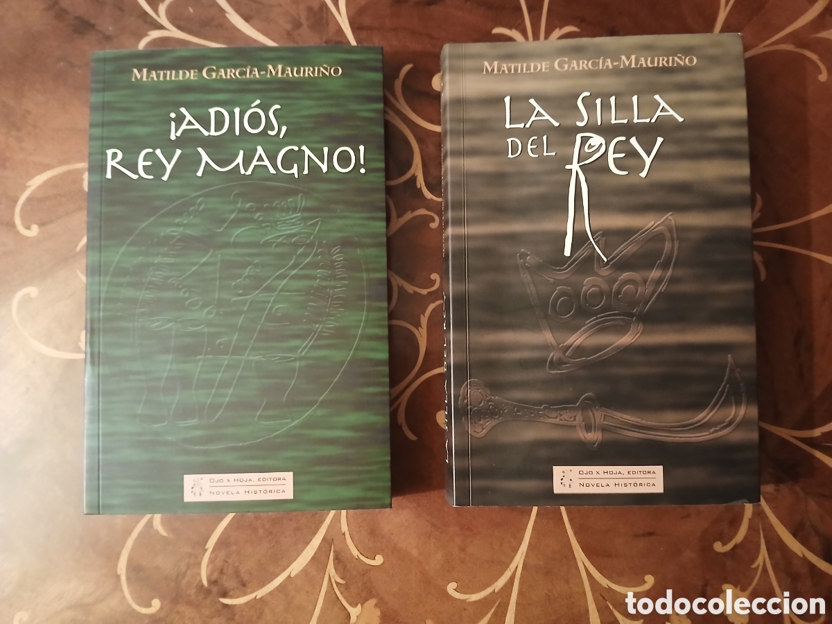 Second hand books: Adi&oacute;s rey mago y la silla del rey. 2 tomos