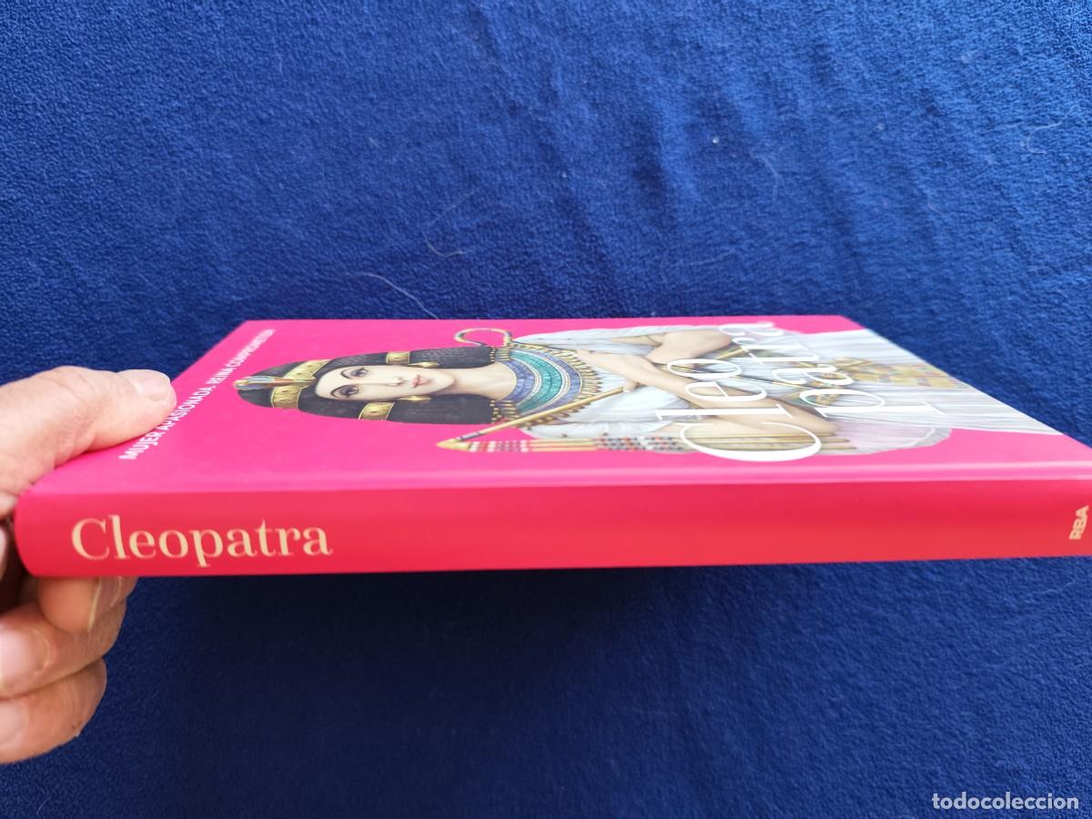 Libros de segunda mano: CLEOPATRA Ed. RBA 2020 - Foto 2