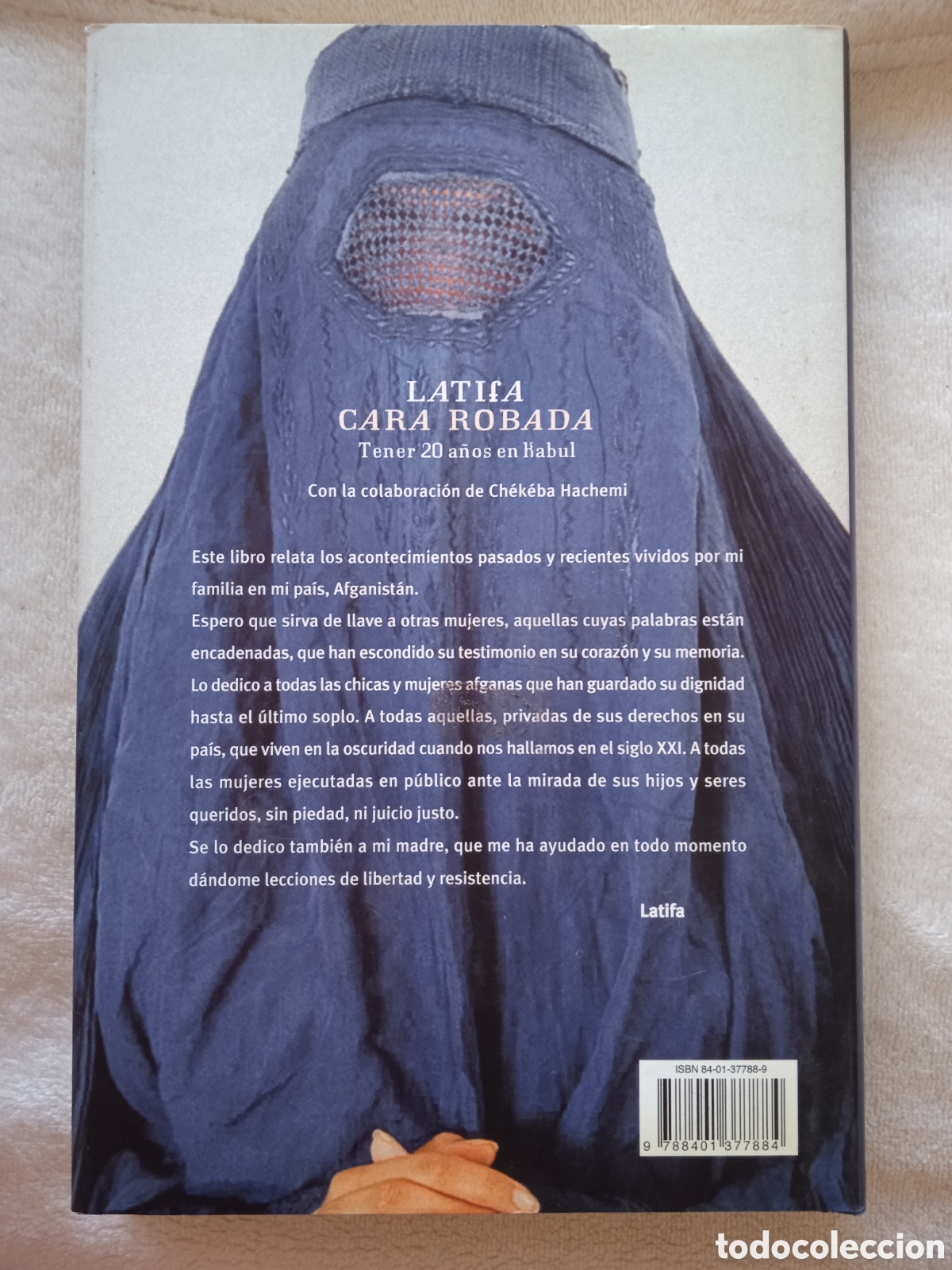 Libros de segunda mano: Libro &rdquo;Cara robada&rdquo; Latifa - Foto 2