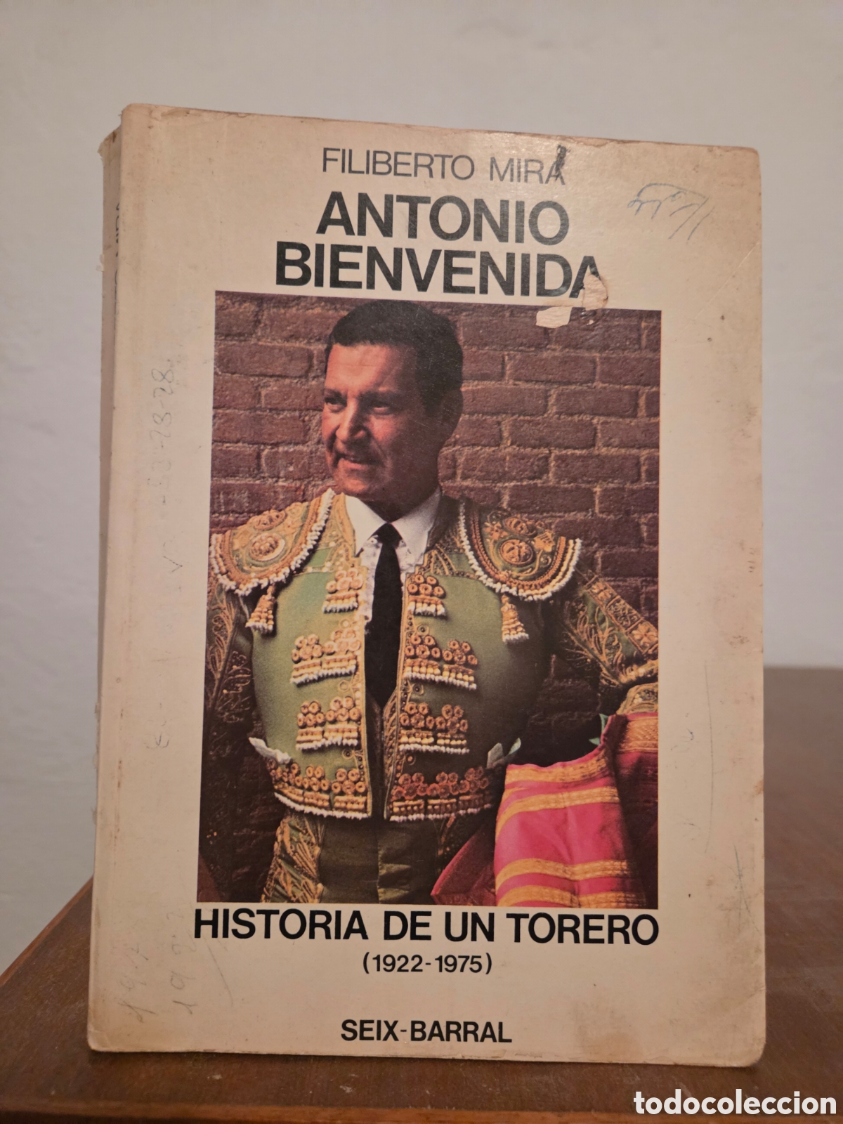 Libros de segunda mano: Libro Antonio Bienvenida - Foto 1