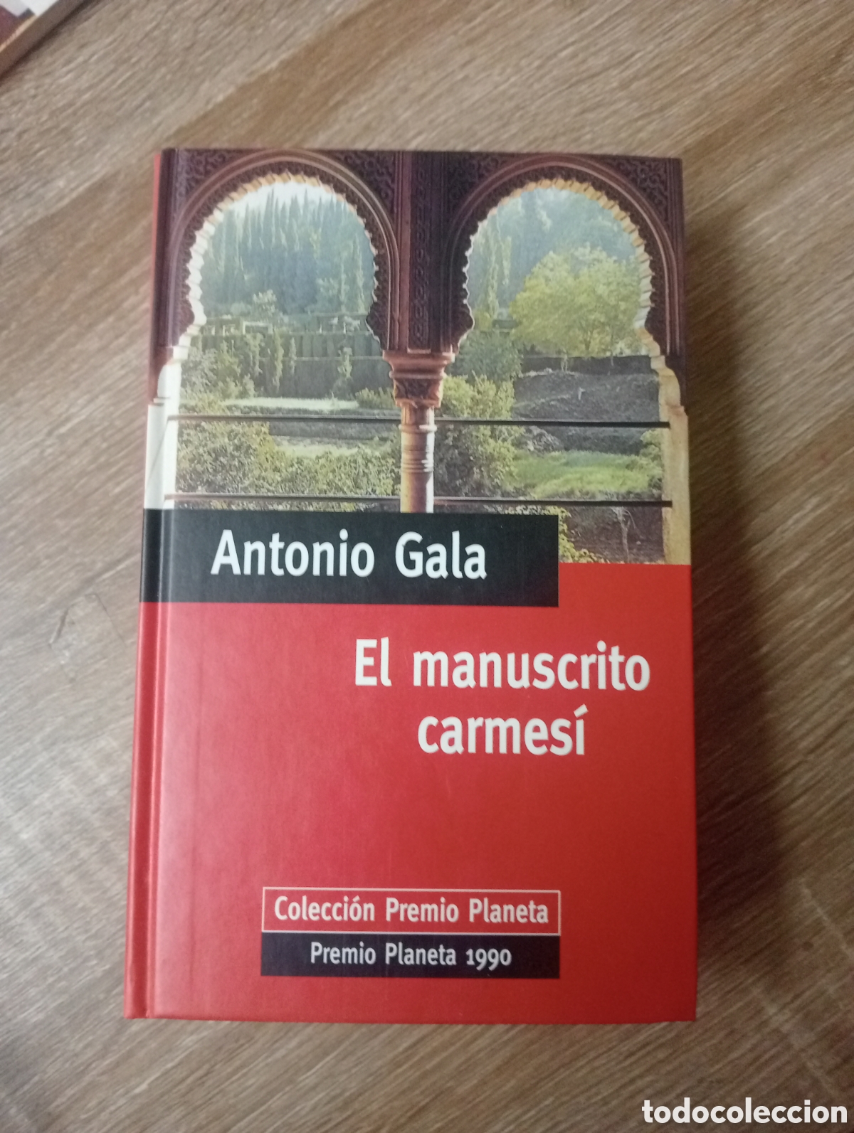 Libros de segunda mano: Antonio Gala. Carmesi - Foto 1