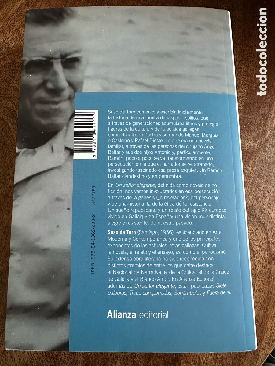 Libros de segunda mano: Un se&ntilde;or elegante Suso de Toro - Foto 2