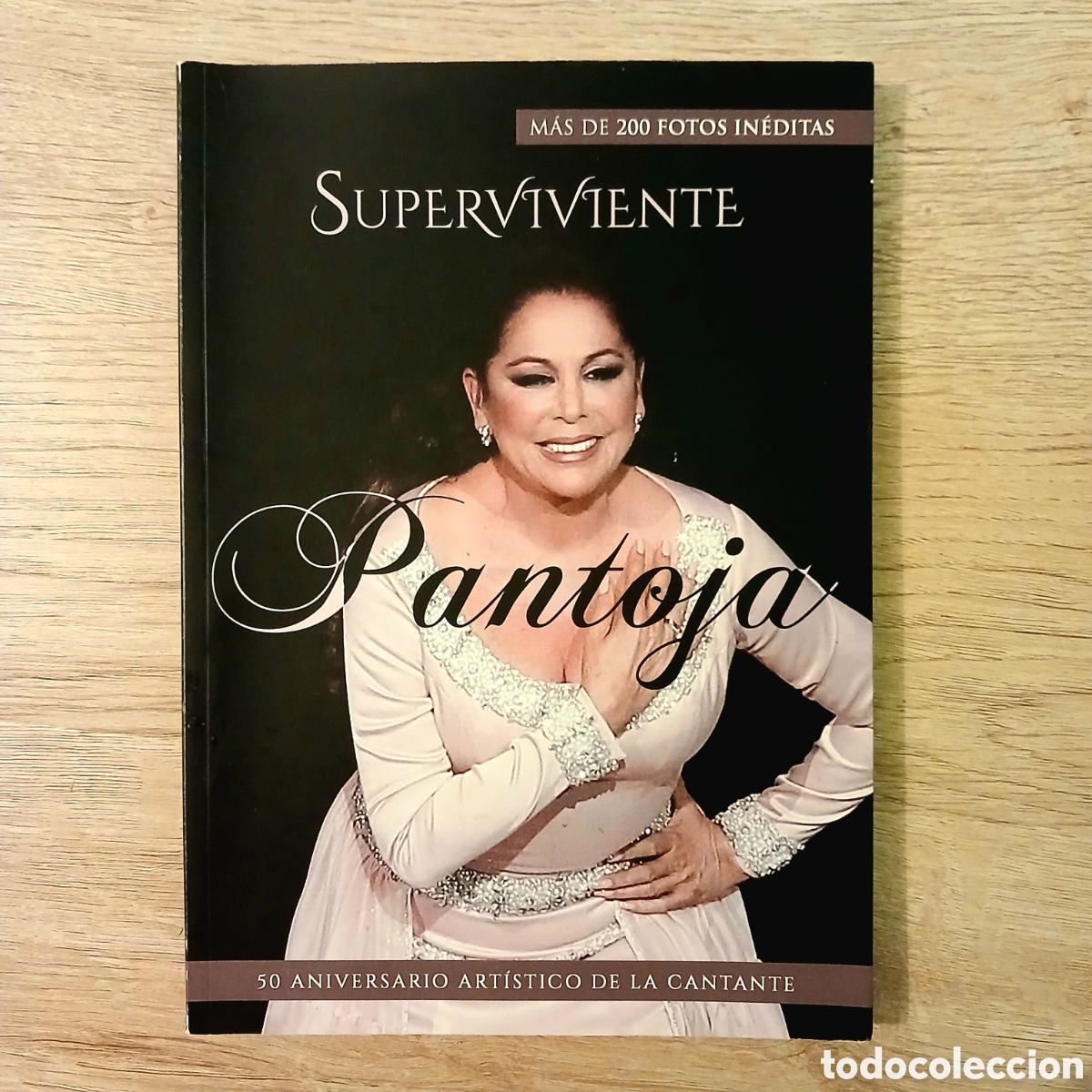 Libros de segunda mano: SUPERVIVIENTE PANTOJA. 50 aniversario art&iacute;stico de la cantante