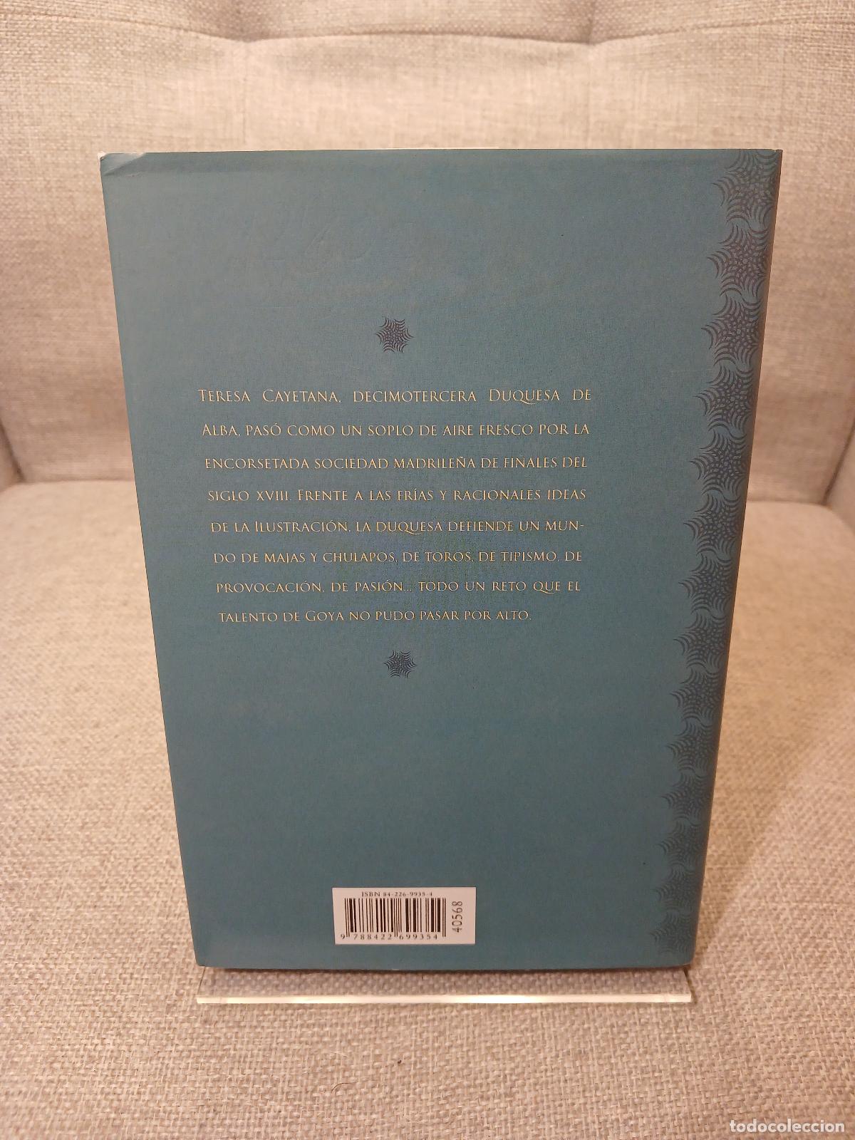 Libros de segunda mano: La Duquesa de Alba - Carmen G&uuml;ell - Foto 3