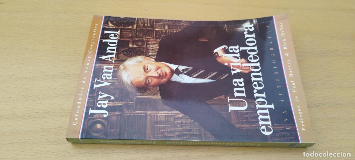 Libros de segunda mano: UNA VIDA EMPRENDEDORA / JAY VAN ANDEL / KARA 03