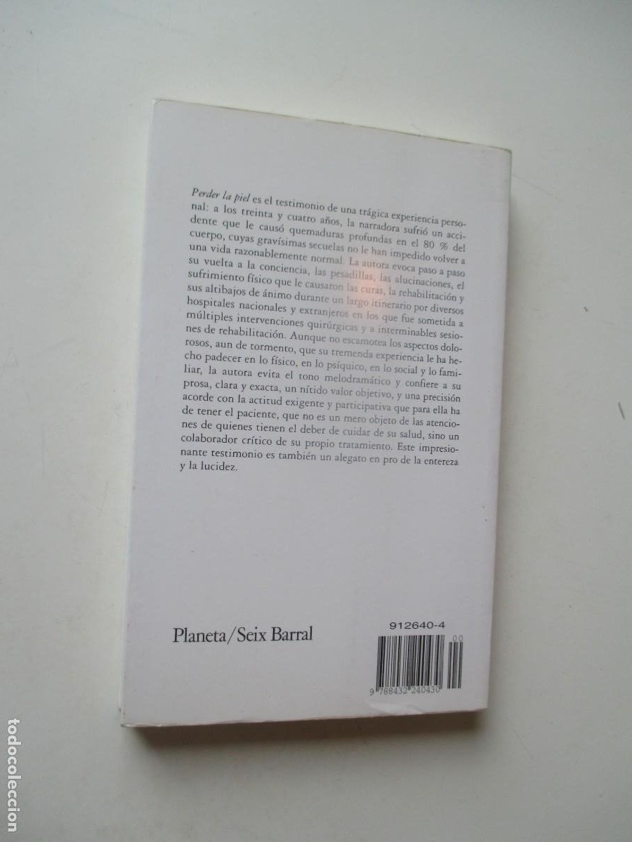 Libros de segunda mano: MARTA ALLU&Eacute; Perder la piel W40179 - Foto 2