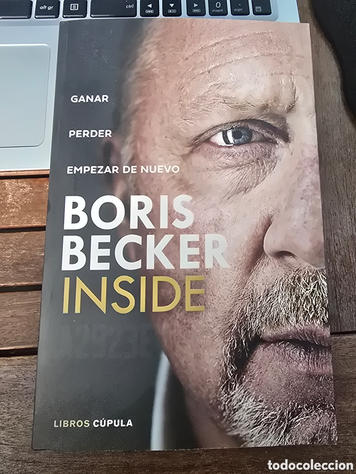 Libros de segunda mano: INSIDE Ganar. Perder. Empezar de nuevo Becker, Boris LIBROS CUPULA 2025 Biograf&iacute;as y memorias
