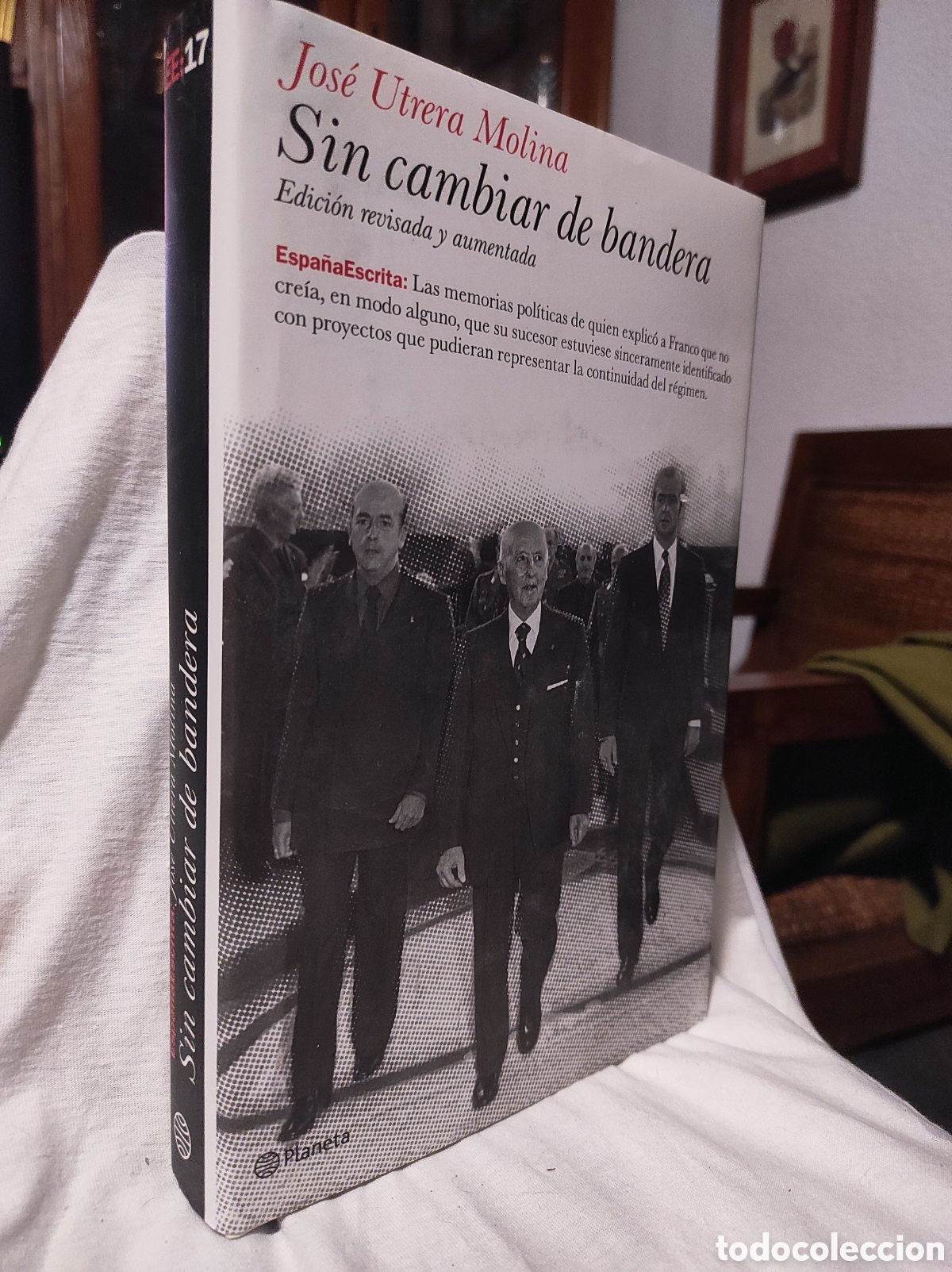 Libros de segunda mano: Jos&eacute; Utrera Molina. Sin cambiar de bandera.