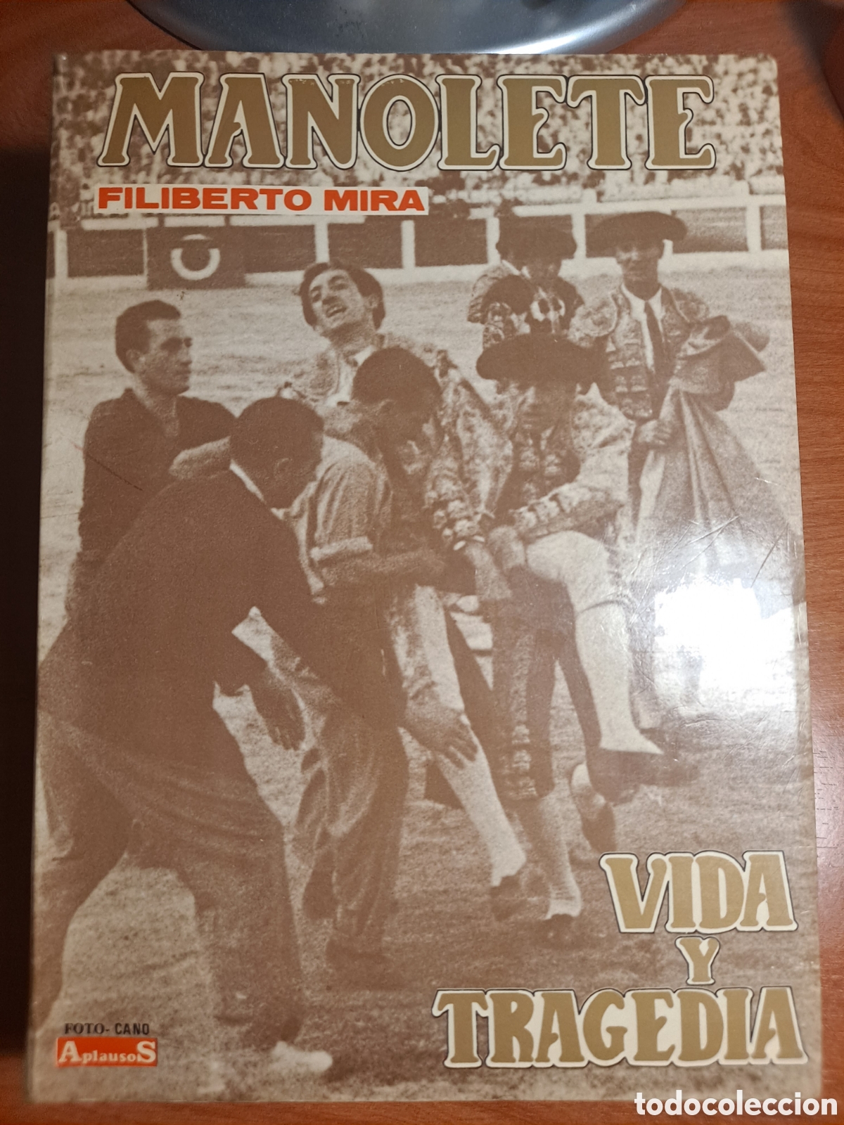 Libros de segunda mano: Libro &rdquo;Vida y tragedia de Manolete&rdquo;