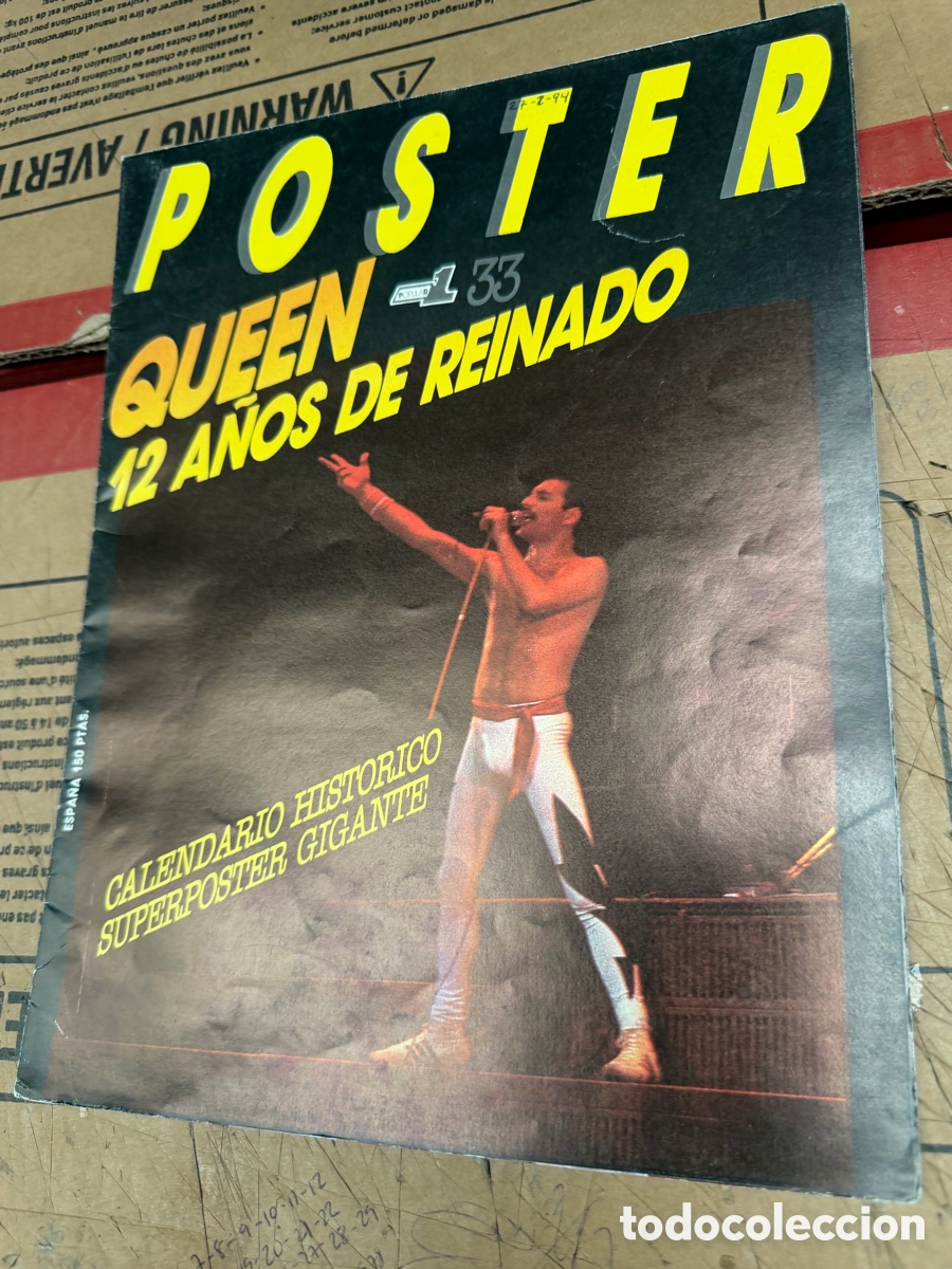 Libros de segunda mano: Poster queen freddie mercury 12 a&ntilde;os de reinado