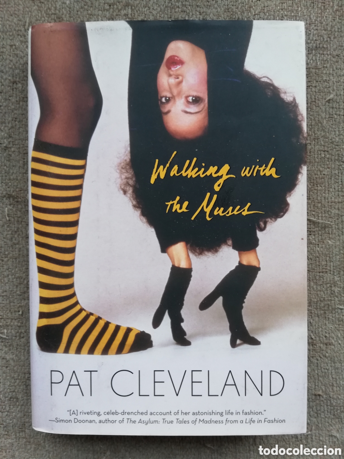 Libros de segunda mano: Pat Cleveland. Walking with the Muses, a memoir