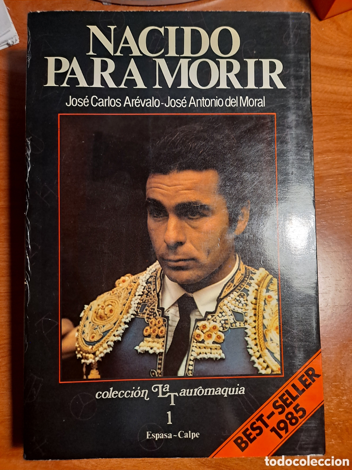 Libros de segunda mano: Libro &rdquo;Nacido para morir&rdquo;