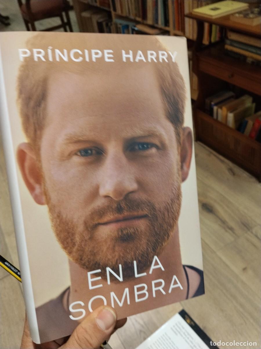 Second hand books: Pr&iacute;ncipe Harry. En la sombra