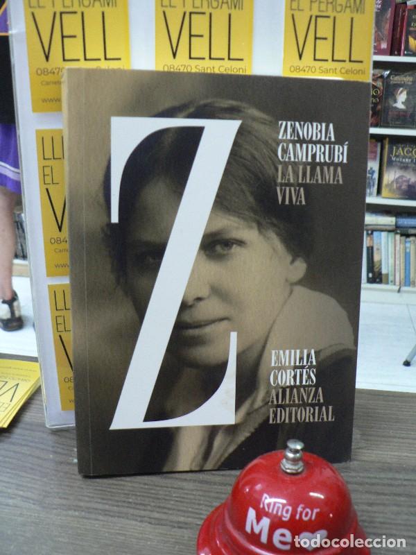 Libri di seconda mano: Zenobia Camprub&iacute;: La Llama Viva - Cort&eacute;s, Emilia - Alianza Editorial - Libros Singulares, N&ordm; 886