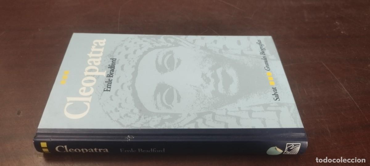Libros de segunda mano: CLEOPATRA / ERNLE BRADFORD / ZUX 14 / SALVAT