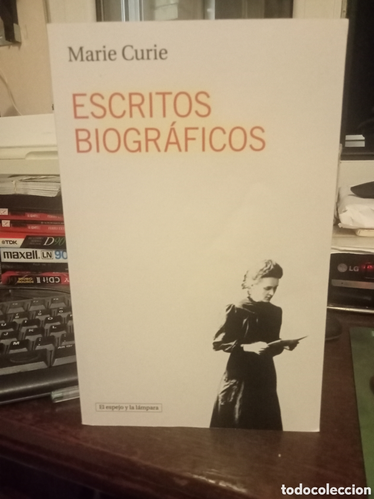 Libros de segunda mano: Marie Curie escritos biogr&aacute;ficos . El espejo y la l&aacute;mpara 2011