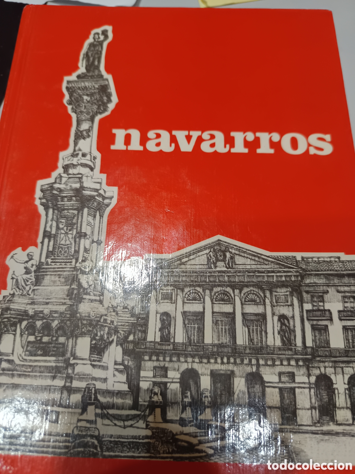 Libros de segunda mano: Navarros. Biograf&iacute;as de navarros