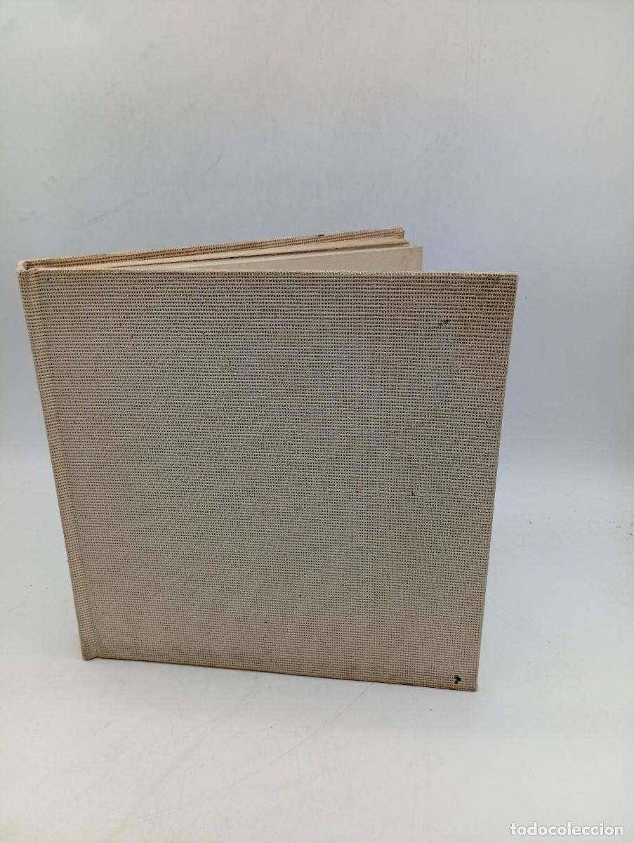 Libros de segunda mano: WIFREDO LAM A PARIS. SEBASTI&Aacute; GASCH. EDICIONES POLIGRAFA. 1976. PAGS : 189.