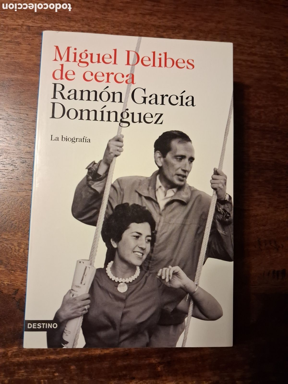Libros de segunda mano: Miguel Delibes, de cerca, Ram&oacute;n Garc&iacute;a Dom&iacute;nguez