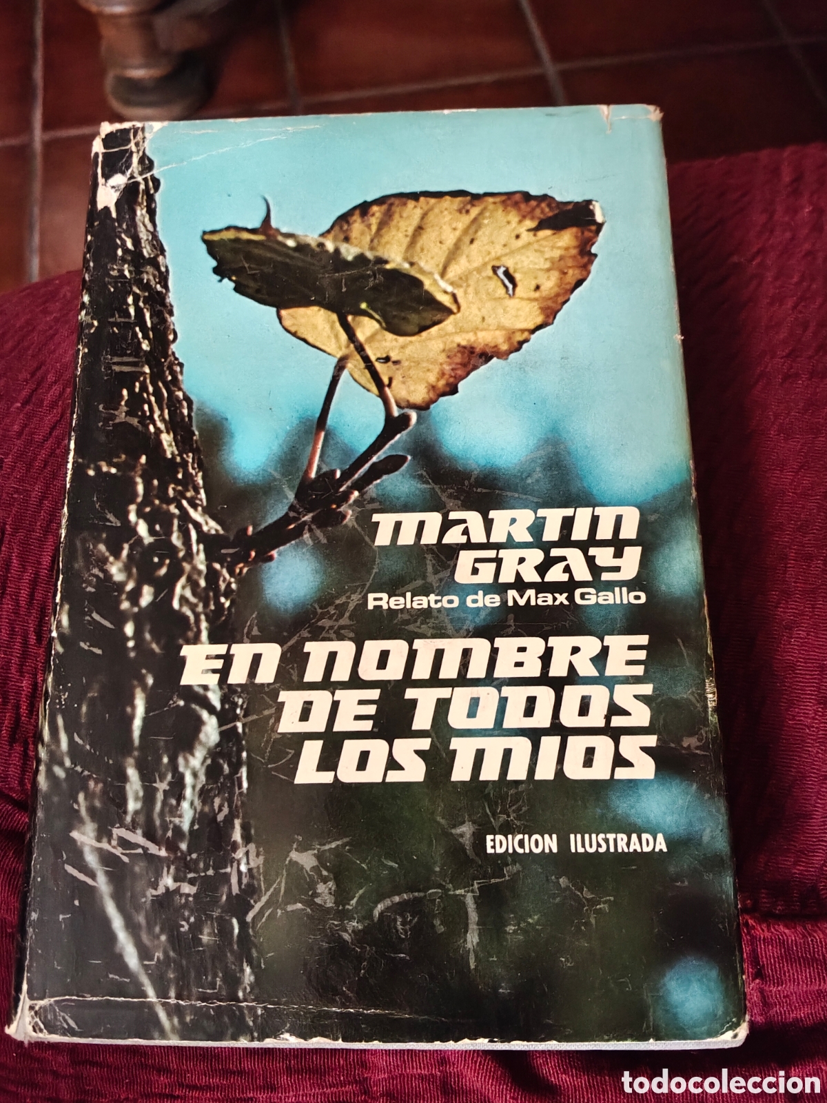 Libros de segunda mano: En nombre de todos los m&iacute;os