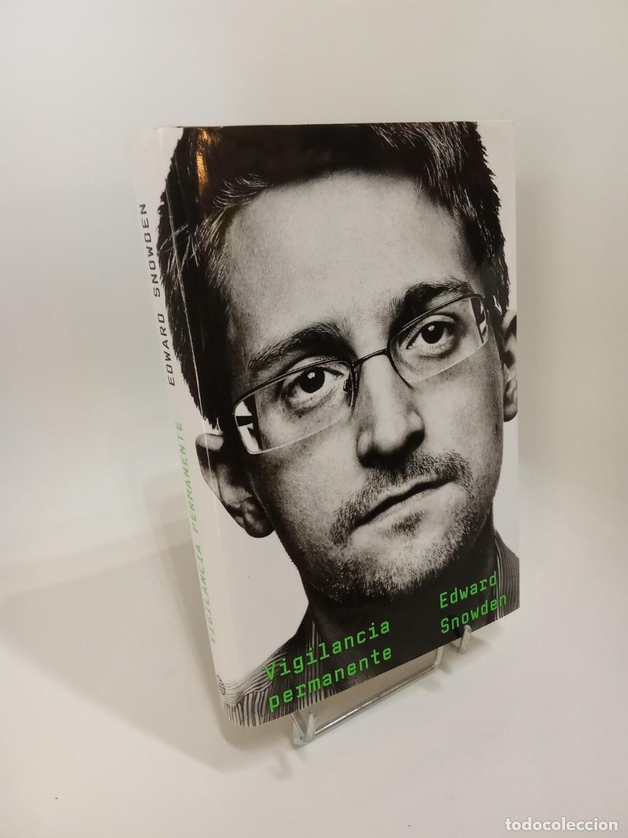 Libri di seconda mano: Edward Snowden. Vigilancia permanente