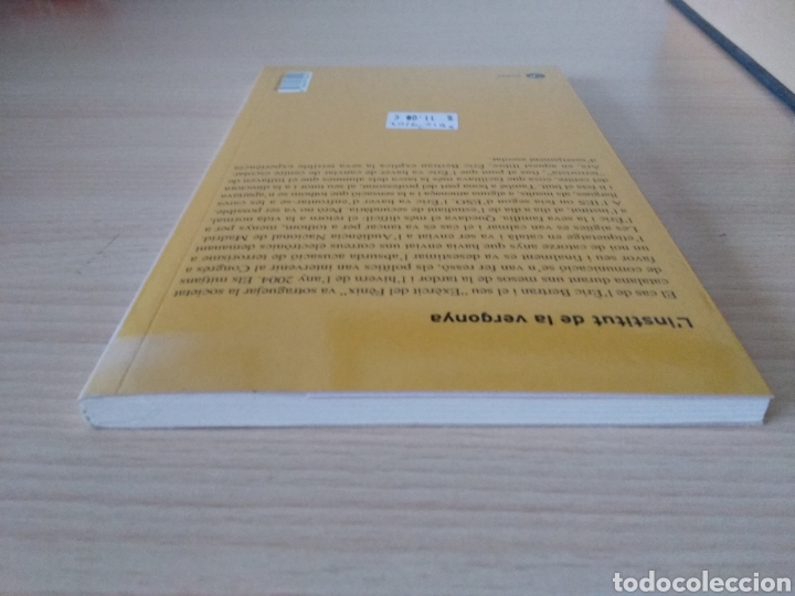 Libros de segunda mano: Linstitut de la vergonya. &Egrave;ric Bertran. Catal&aacute;n - Foto 4