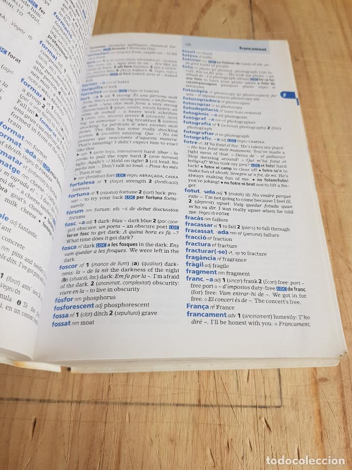 Libros de segunda mano: Diccionari Oxford Pocket Catal&agrave; - Foto 2