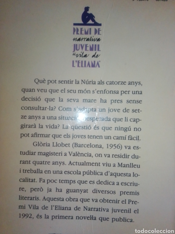 Libros de segunda mano: Qu&eacute; tangoixa, N&uacute;ria? Gloria Llobet - Foto 2