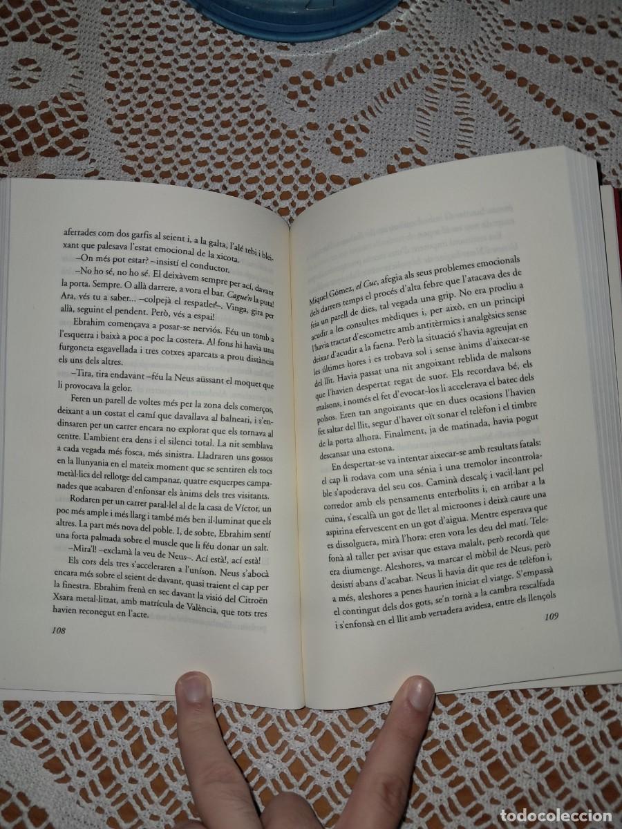 Libros de segunda mano: Secrets inconfessables &Agrave;ngels Moreno - Foto 4