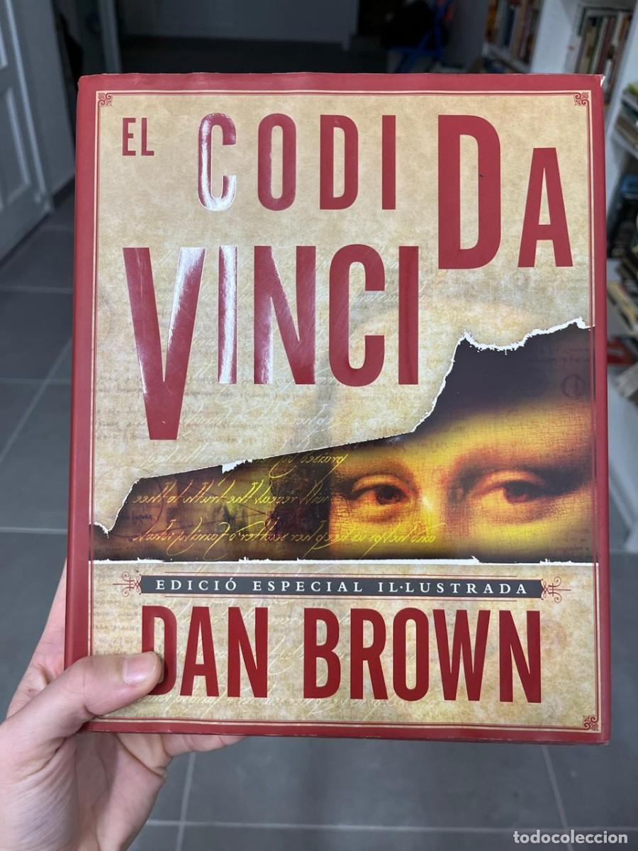 Libros de segunda mano: EL CODI DA VINCI (Edicio Especial Il lustrada, en Catala) - Foto 1