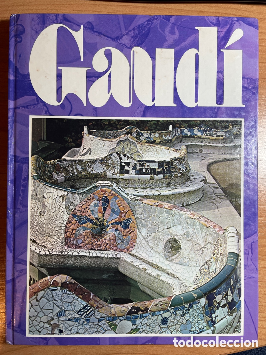 Libros de segunda mano: Libro Gaud&iacute;. Arquitectura del futur - Foto 1