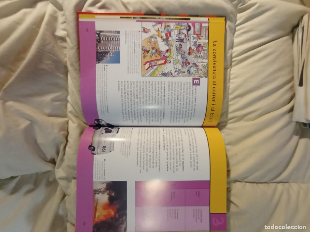 Libros de segunda mano: Libro Viure en societat - Foto 6
