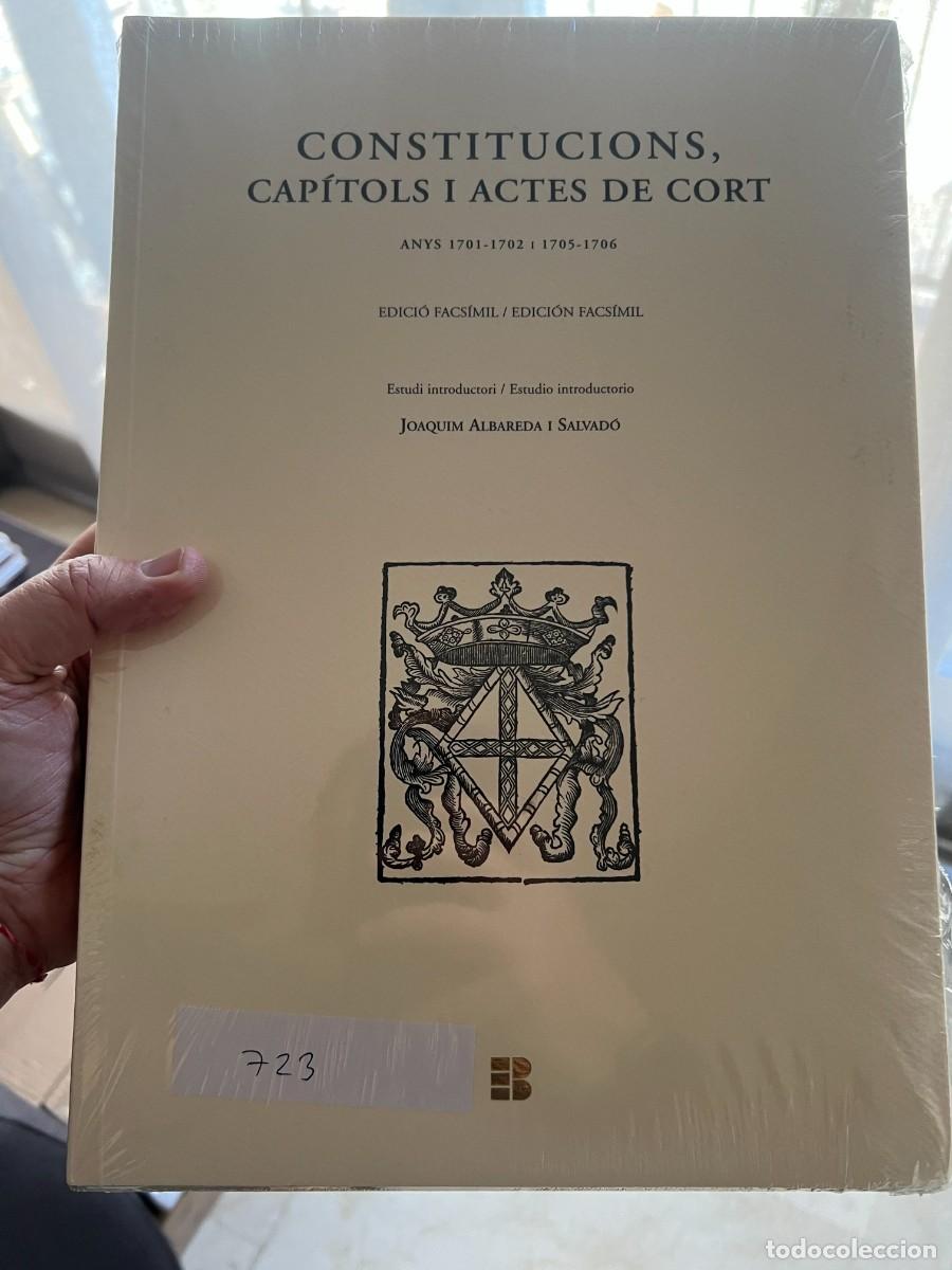Libros de segunda mano: CONSTITUCIONS , CAP&Iacute;TOLS I ACTES DE CORT . EDICI&Oacute; FACS&Iacute;MIL . EDITORIAL BASE . EDICI&Oacute; NUMERADA - Foto 1